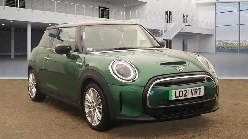 Green Used 2021 Mini Cooper SE Hatch Hatchback | £12,999 (Fair price) - Image 1/4