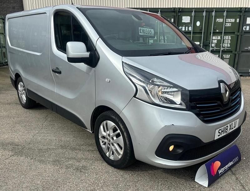 Used Renault Trafic 125 HP (91 kW) 2018 Silver MPV