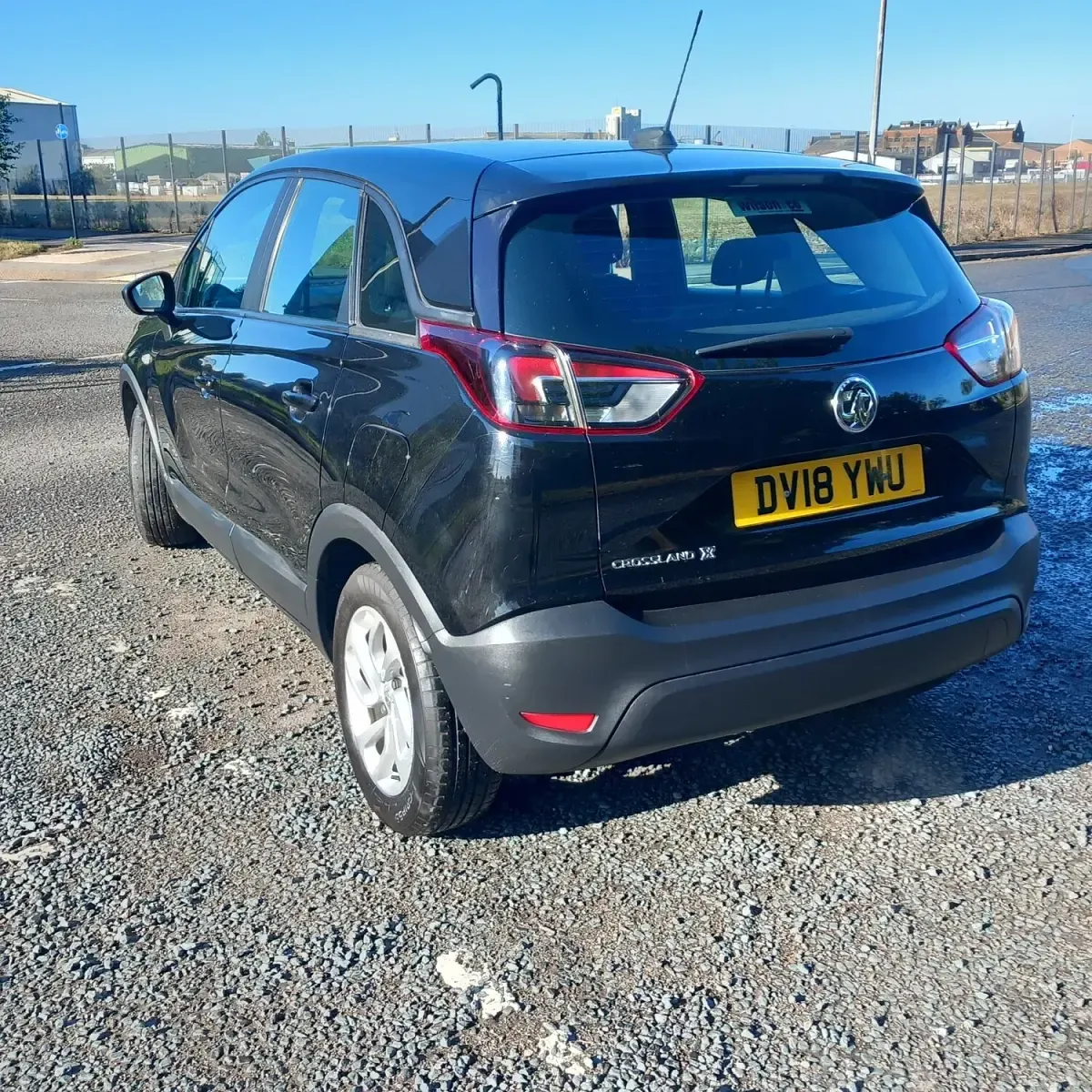 Used Vauxhall Crossland X 81 HP (59 kW) 2018 Black SUV