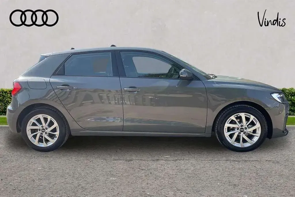 Used Audi A1 Sport 94 HP (69 kW) 2026 Grey SUV