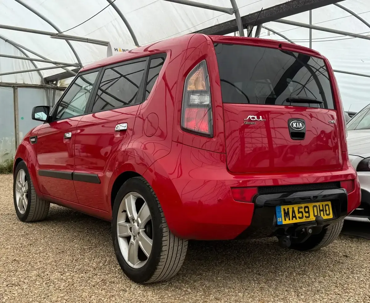 Used Kia Soul 126 HP (92 kW) 2009 Red SUV