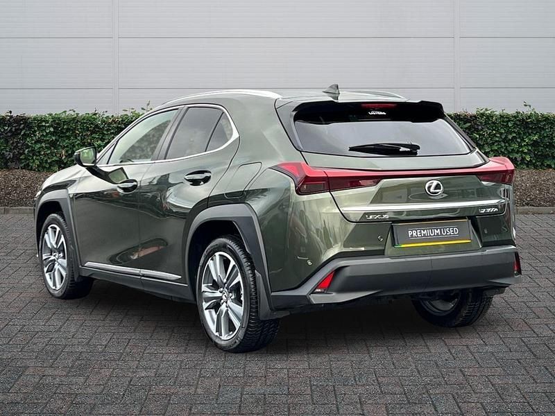 Used Lexus UX 300e 150 kW (204 HP) 2025 Green SUV