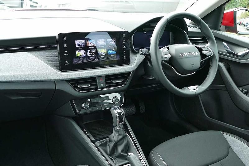 Used Skoda Kamiq SE 150 HP (110 kW) 2025 Red SUV