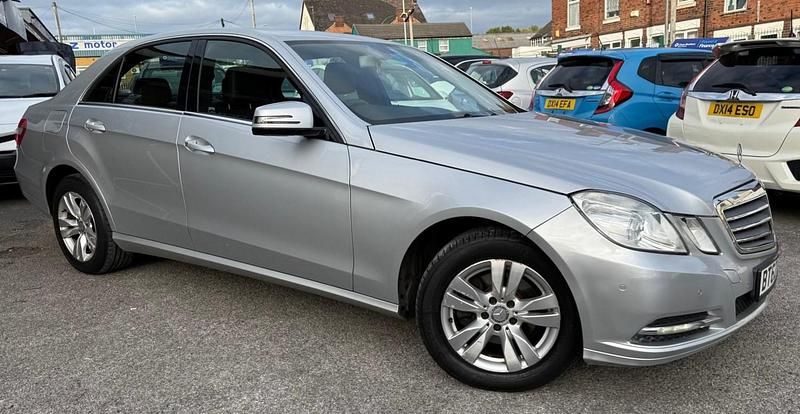 Used Mercedes E220 SE 2013 Silver Sedan