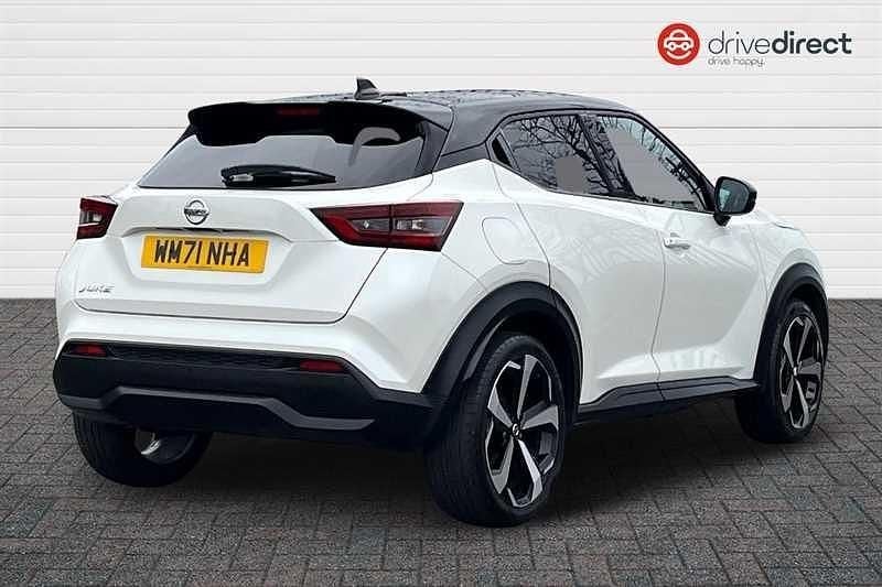 Used Nissan Juke Tekna 2022 White SUV