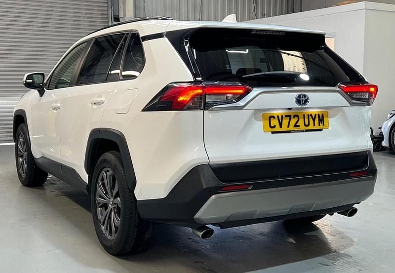 Used Toyota RAV4 Design 2022 White SUV