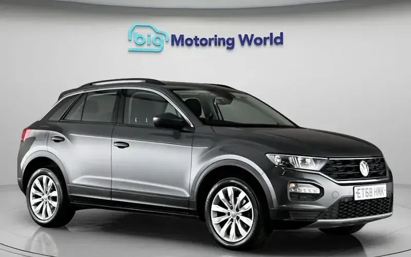 Used VW T-Roc SE 116 HP (85 kW) 2019 SUV