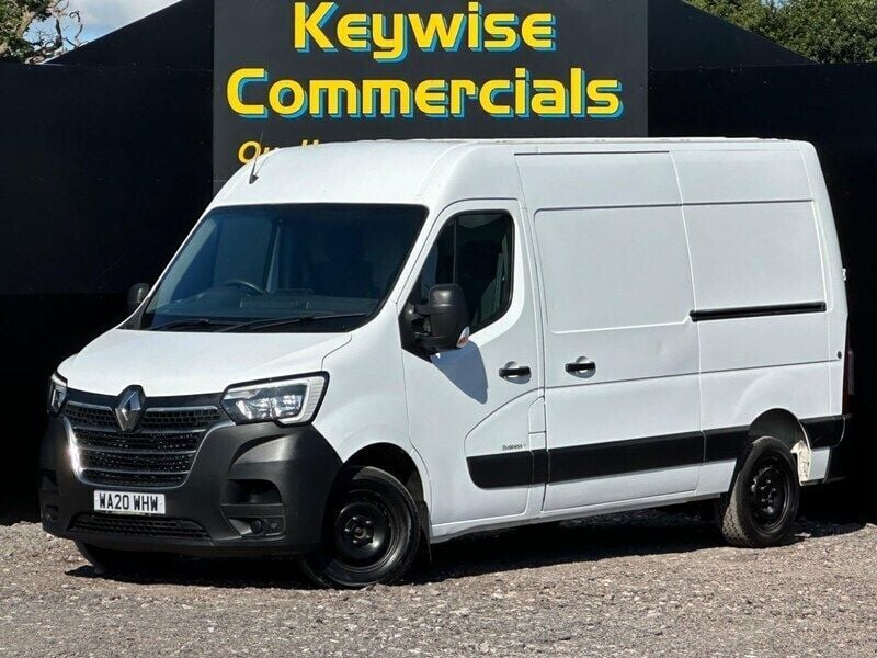 White Used 2020 Renault Master Business Van | £9,490 (Fair price) - Image 1/2