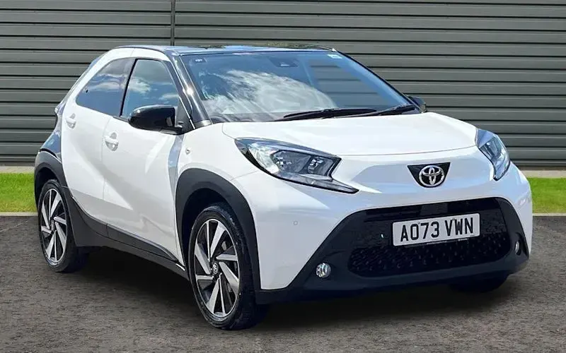 Used Toyota Aygo X 72 HP (52 kW) 2023 SUV