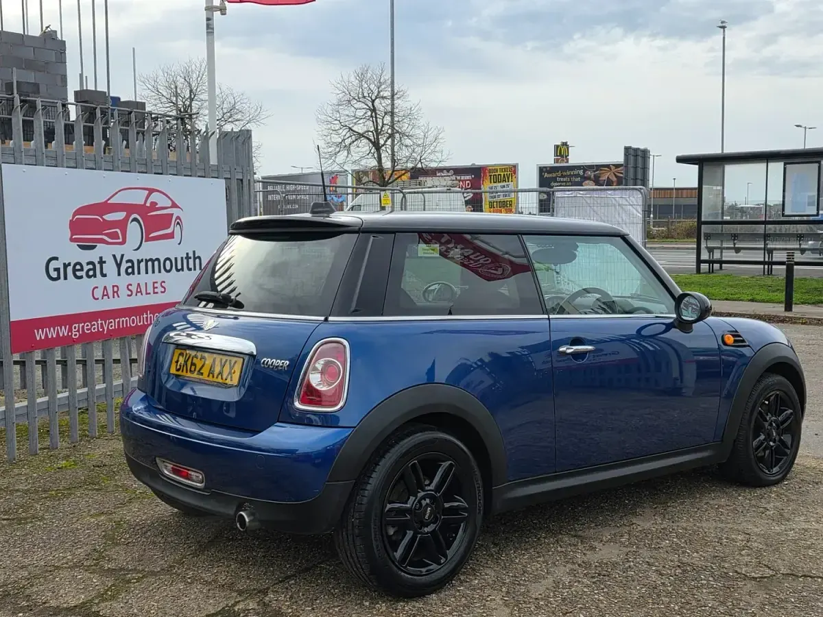 Used Mini Cooper Hatch 2012 Blue Hatchback
