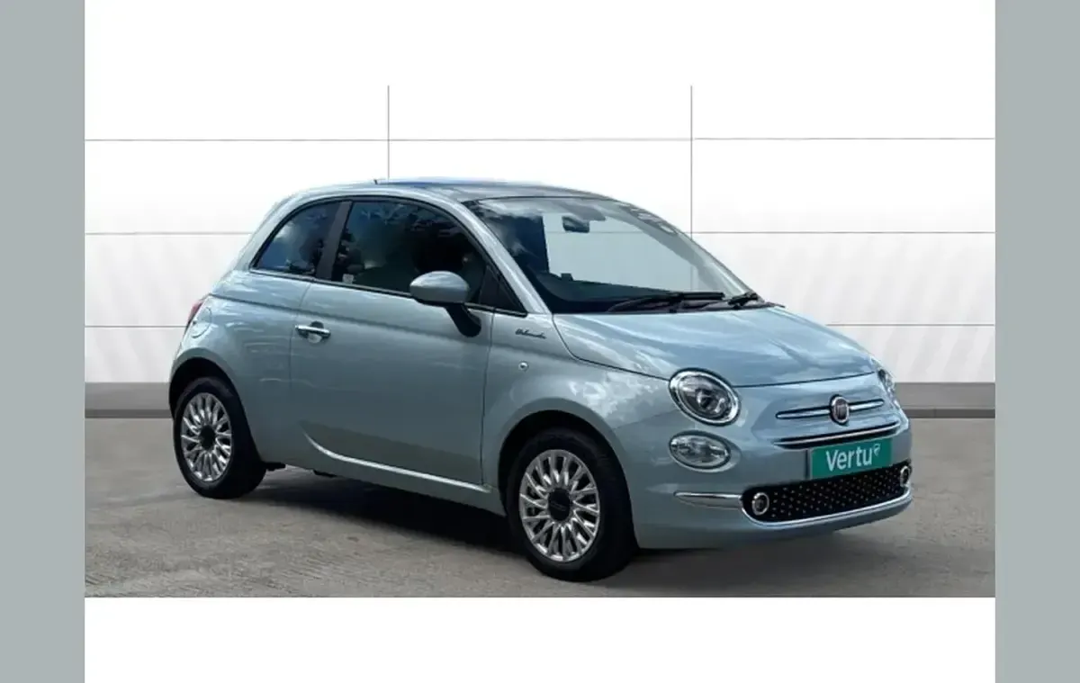 Used Fiat 500 Dolcevita 70 HP (51 kW) 2022 Hatchback