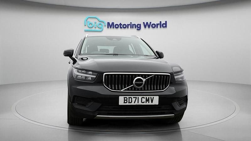 Used Volvo XC40 Core 211 HP (155 kW) 2021 Black SUV