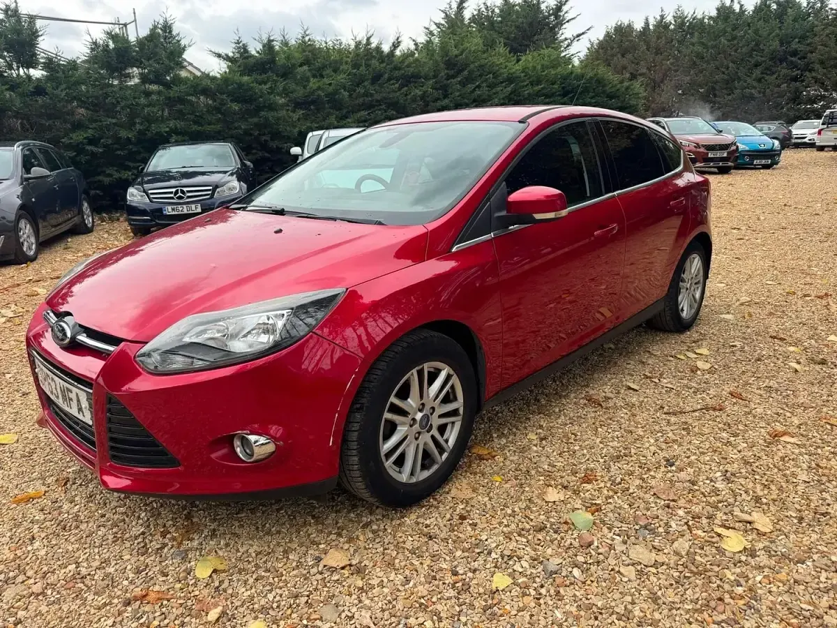 Used Ford Focus Titanium 2013 Red Hatchback