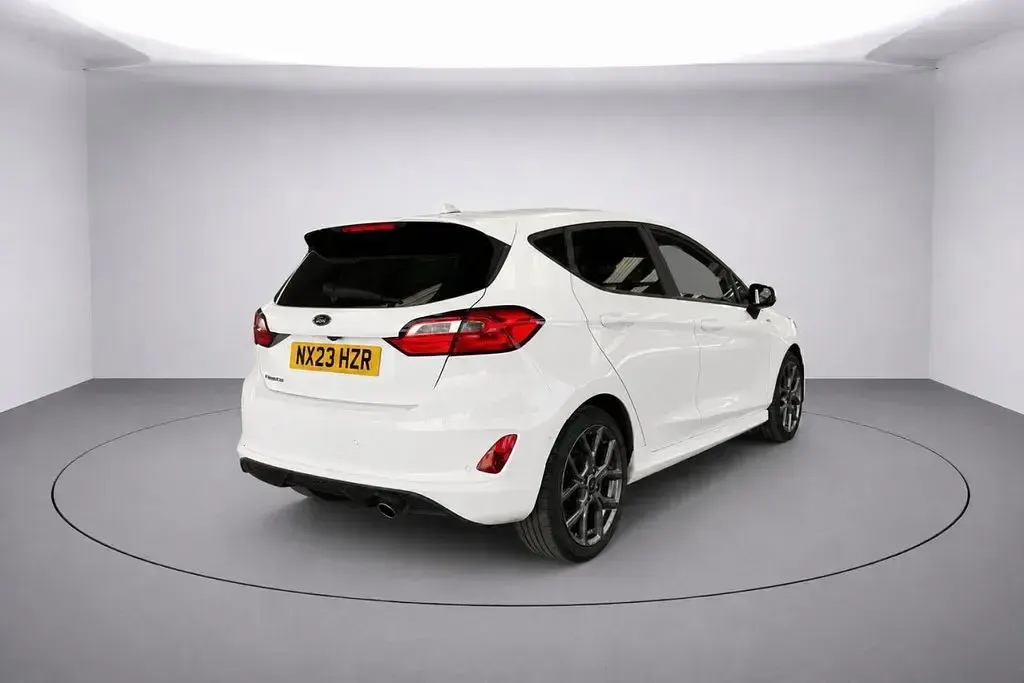 Used Ford Fiesta ST-Line 100 HP (73 kW) 2023 White Hatchback