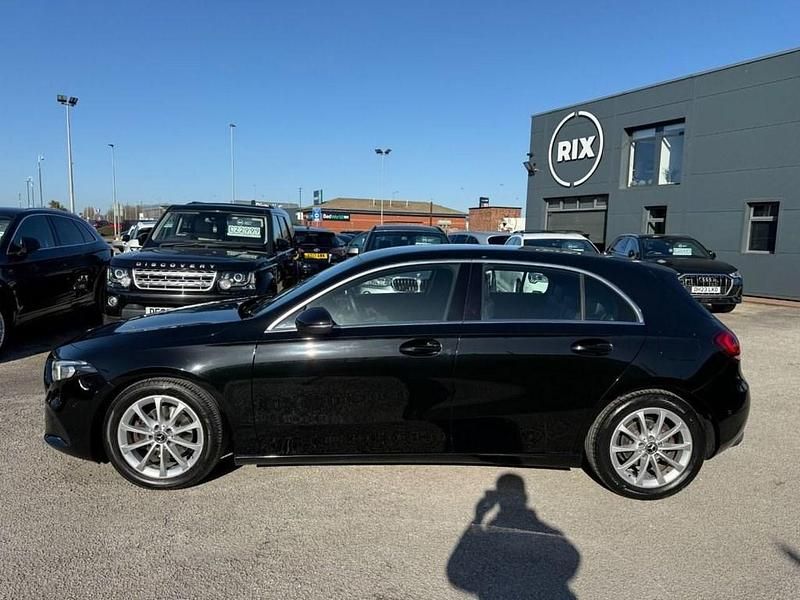 Used Mercedes A180 Executive 116 HP (85 kW) 2018 Black Hatchback