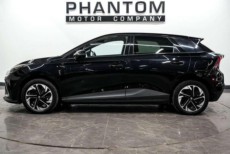 Used MG MG4 EV Trophy 2022 Hatchback