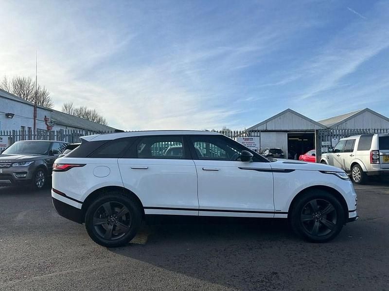 Used Land Rover Range Rover Velar R-Dynamic 180 HP (132 kW) 2018 White SUV