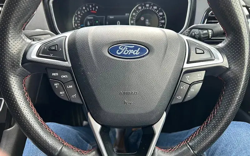 Used Ford Mondeo ST-Line 150 HP (110 kW) 2019 Black Hatchback