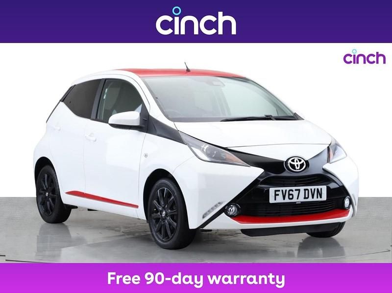 White Used 2017 Toyota Aygo x-press Hatchback | £7,599 (Fair price) - Image 1/3