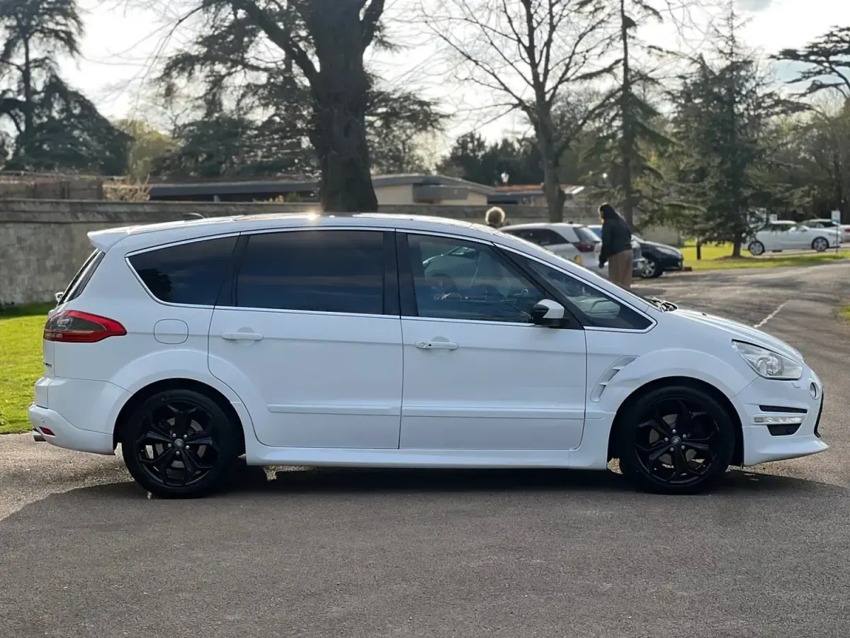 Usado Ford S-MAX Titanium X 200 HP (147 kW) 2013 Branco Monovolume