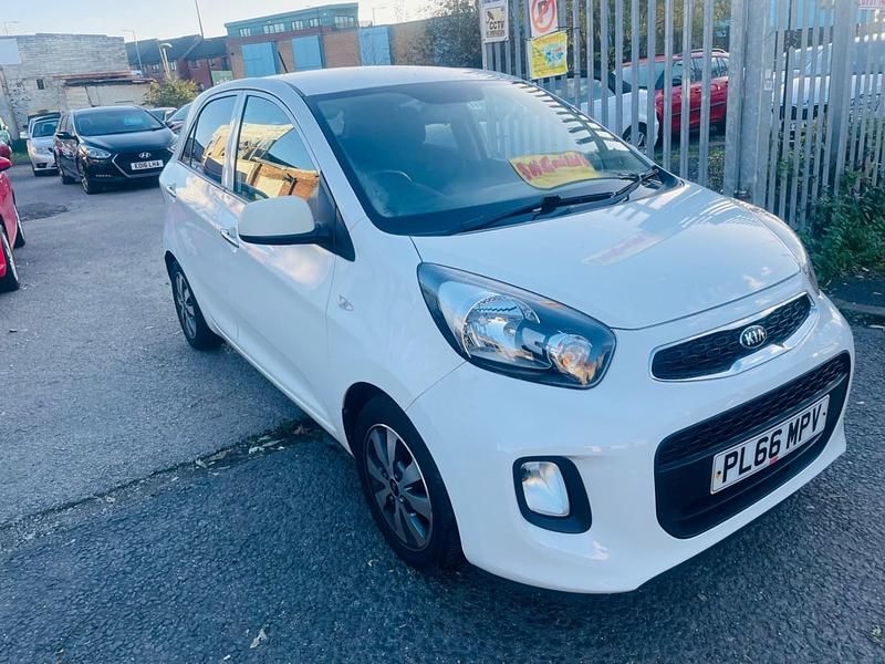 White Used 2017 Kia Picanto Hatchback | £4,699 (Good price) - Image 1/4
