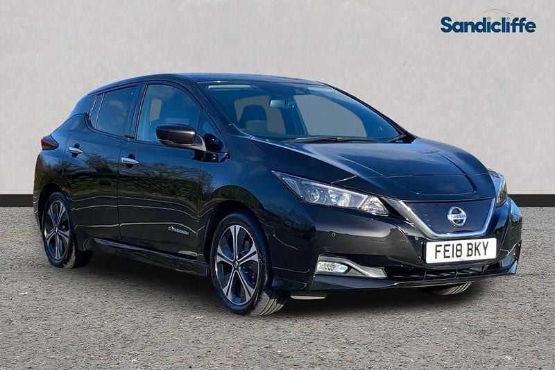 Black Used 2018 Nissan Leaf Hatchback | £8,157 (Fair price) - Image 1/4