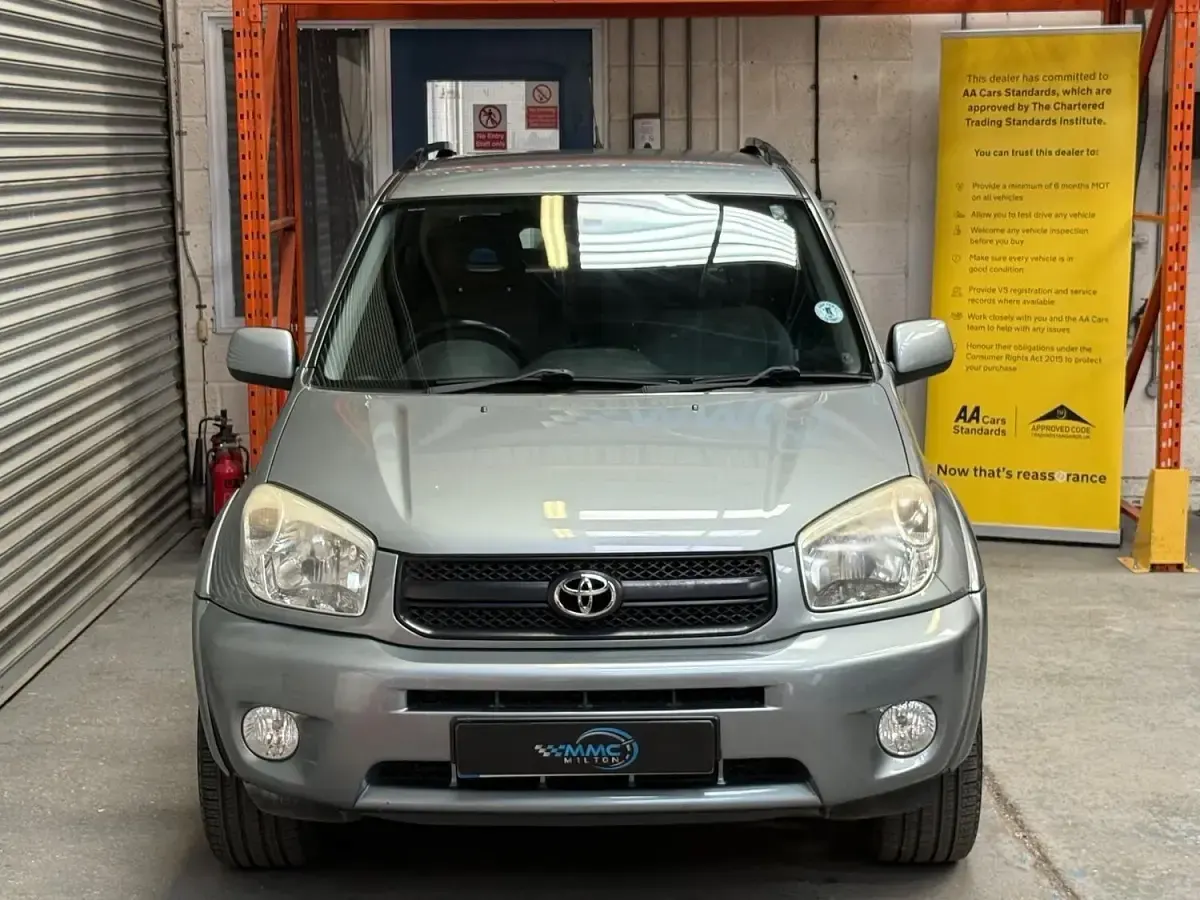 Used Toyota RAV4 2004 Green SUV