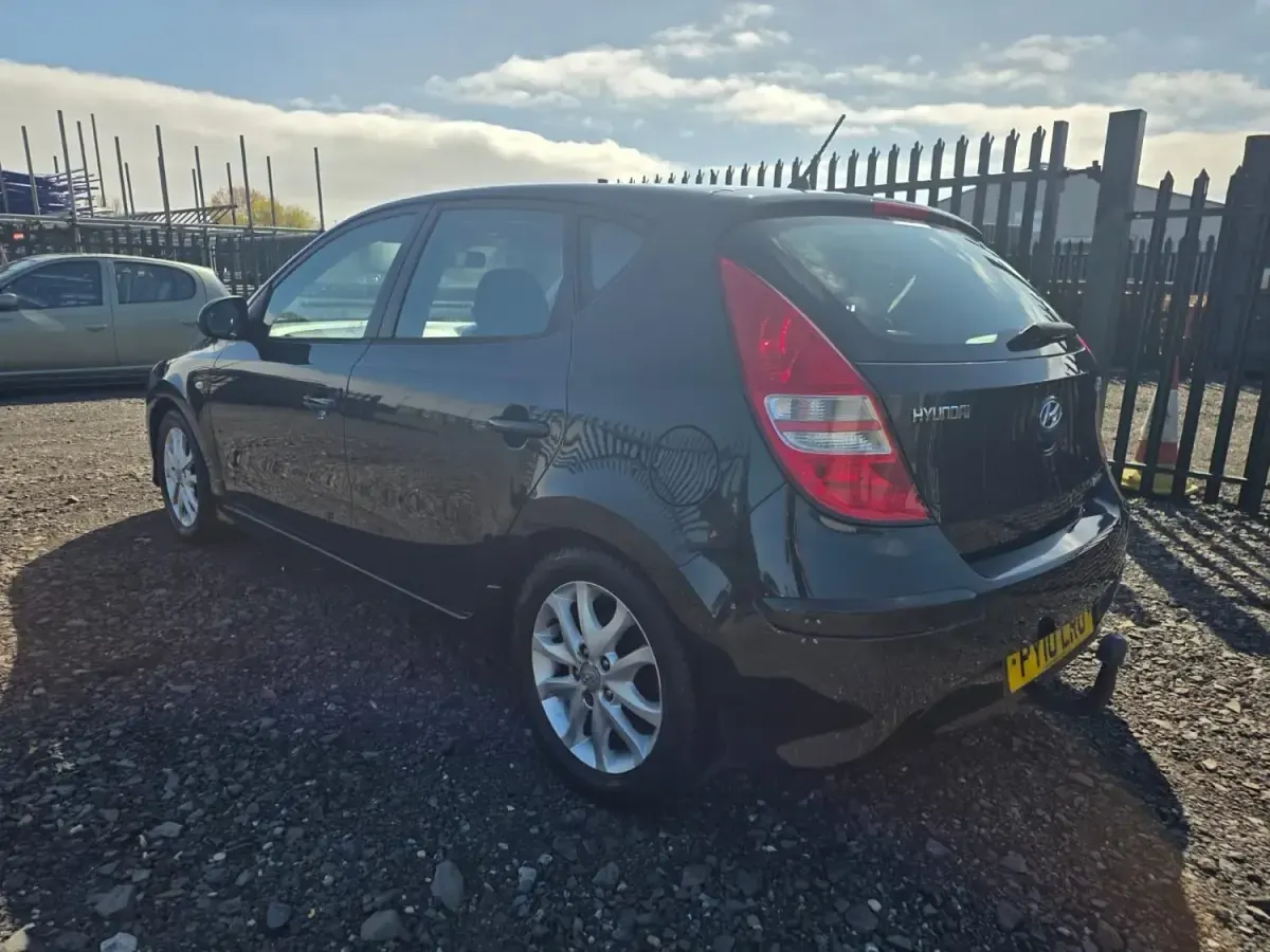 Used Hyundai i30 Comfort 2010 Black Hatchback