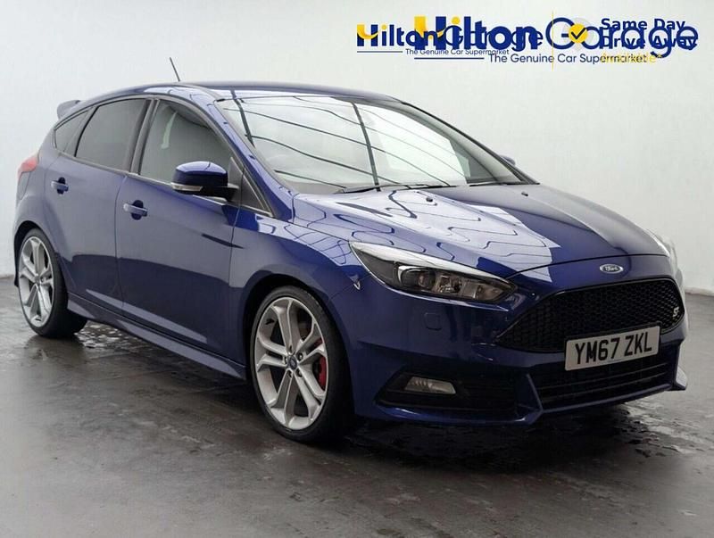Used Ford Focus ST 185 HP (136 kW) 2016 Blue Hatchback