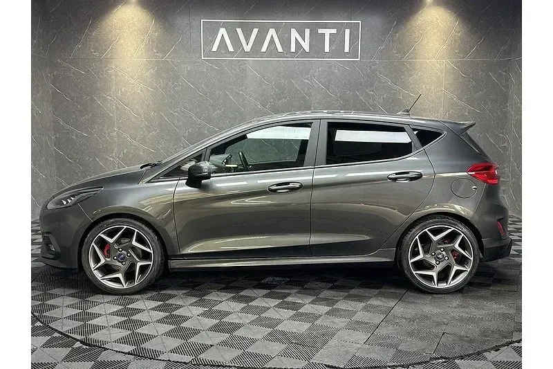 Używany Ford Fiesta ST 200 KM (147 kW) 2018 Szary Hatchback