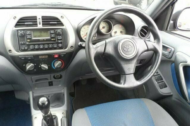 Used Toyota RAV4 2004 SUV