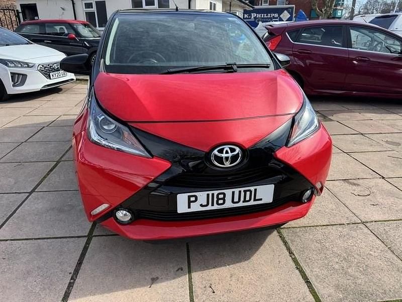 Used Toyota Aygo X-cite 68 HP (50 kW) 2018 Red Hatchback