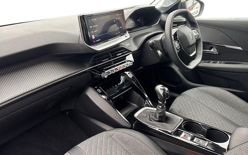 Used Peugeot 208 Allure 101 HP (74 kW) 2025 Black Hatchback