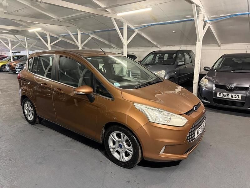 Used Ford B-MAX Zetec 100 HP (73 kW) 2013 Gold MPV