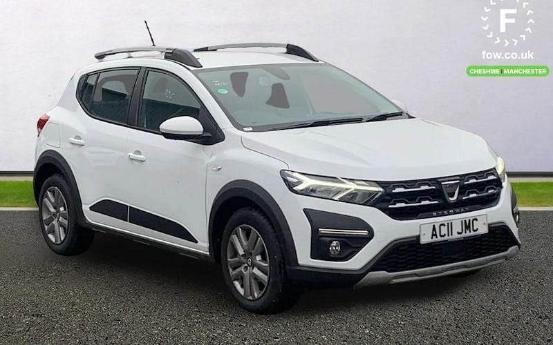 White Used 2021 Dacia Sandero Comfort Hatchback | £11,999 (Fair price) - Image 1/3