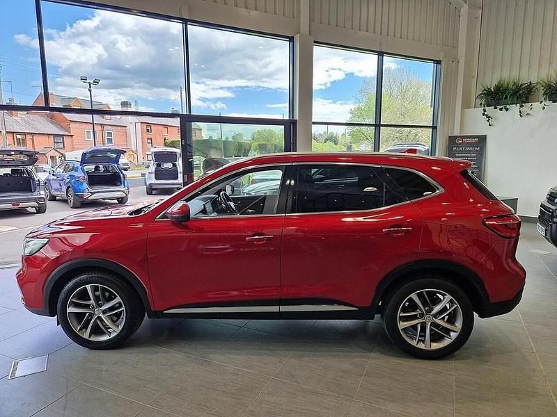 Usado MG HS 162 HP (119 kW) 2022 Vermelho SUV