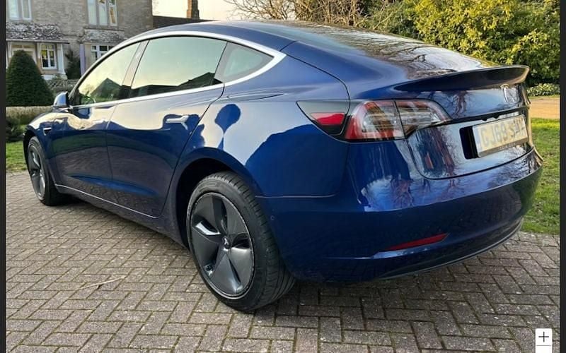 Used Tesla Model 3 Standard Range 180 kW (245 HP) 2021 Sedan
