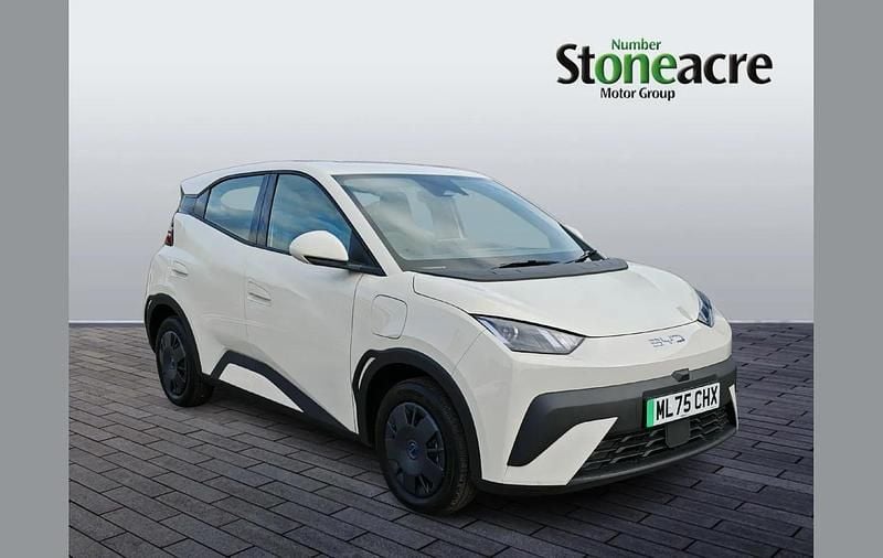 White New 2025 BYD Dolphin Surf Active Hatchback | £14,495 (Super price) - Image 1/4