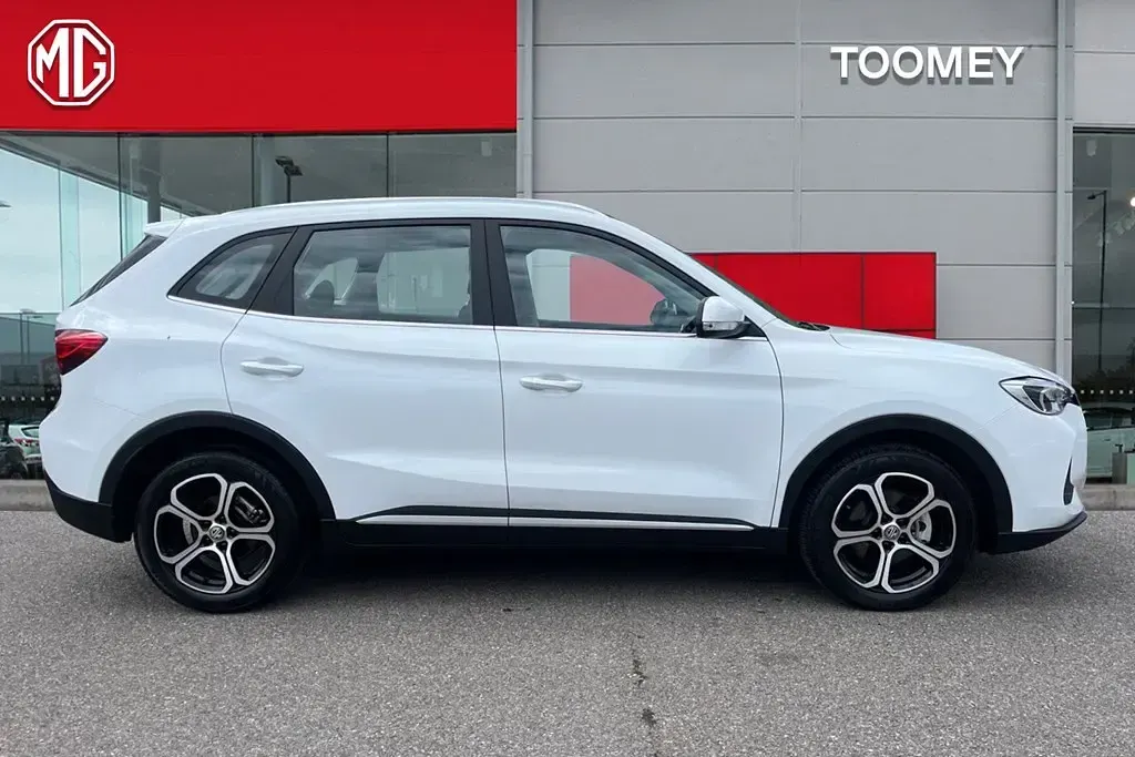 Used MG ZS 2025 White SUV