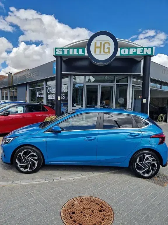 Used Hyundai i20 Premium 2023 Blue Hatchback