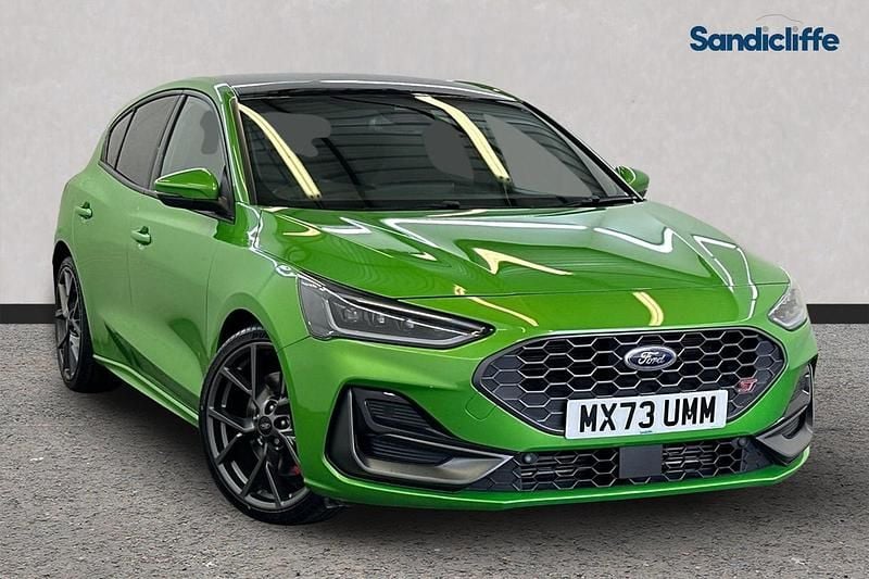 Used Ford Focus ST 280 HP (205 kW) 2021 Green Hatchback