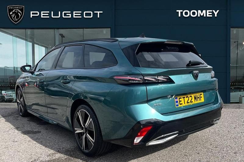 Used Peugeot 308 SW GT 129 HP (94 kW) 2022 Blue Estate