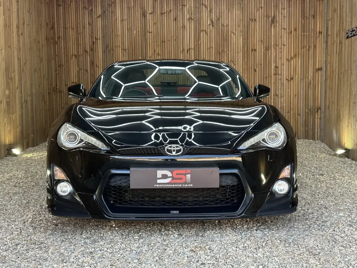 Used Toyota GT86 GT 200 HP (147 kW) 2013 Black Coupe