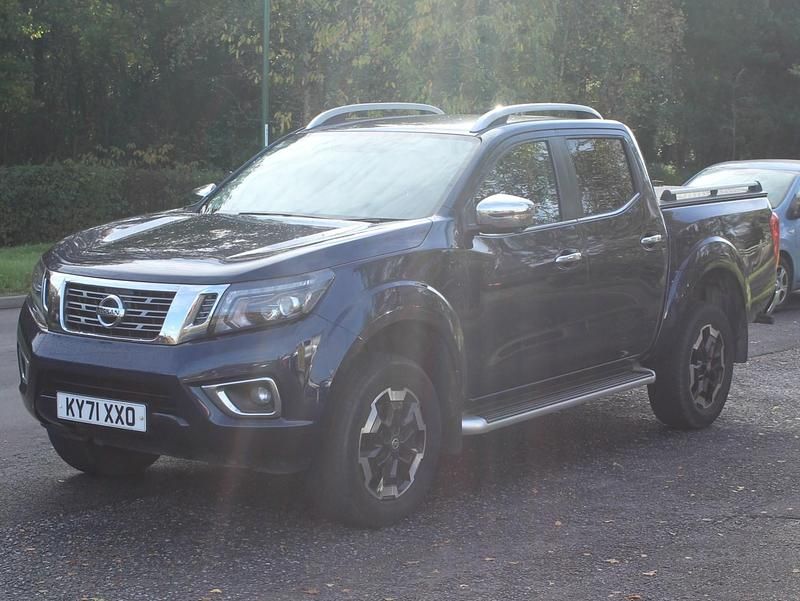 Blue Used 2021 Nissan Navara S Pickup | £17,700 (Fair price) - Image 1/4