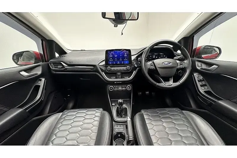 Used Ford Fiesta Vignale 2020 Ruby red Hatchback