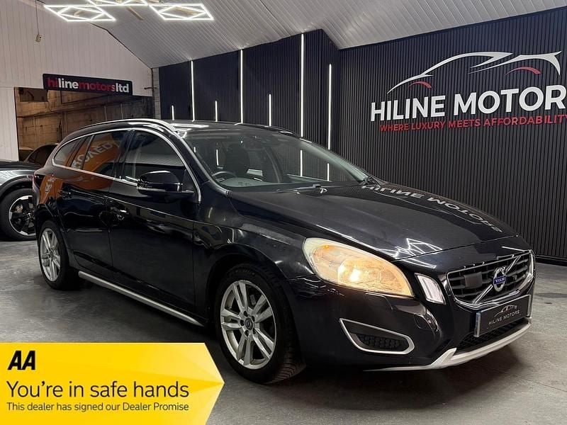 Used Volvo V60 SE 163 HP (119 kW) 2012 Black Estate
