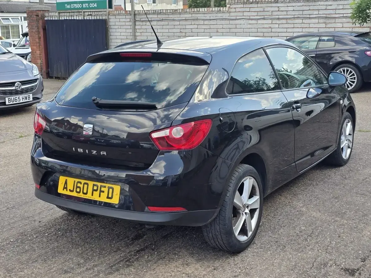 Used Seat Ibiza Sport 105 HP (77 kW) 2011 Black Hatchback