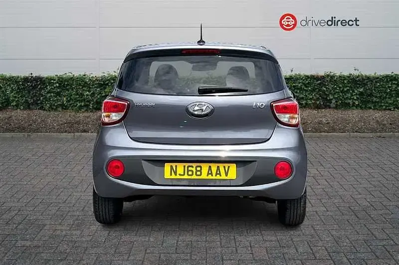 Used Hyundai i10 GO! 67 HP (49 kW) 2018 Grey Hatchback