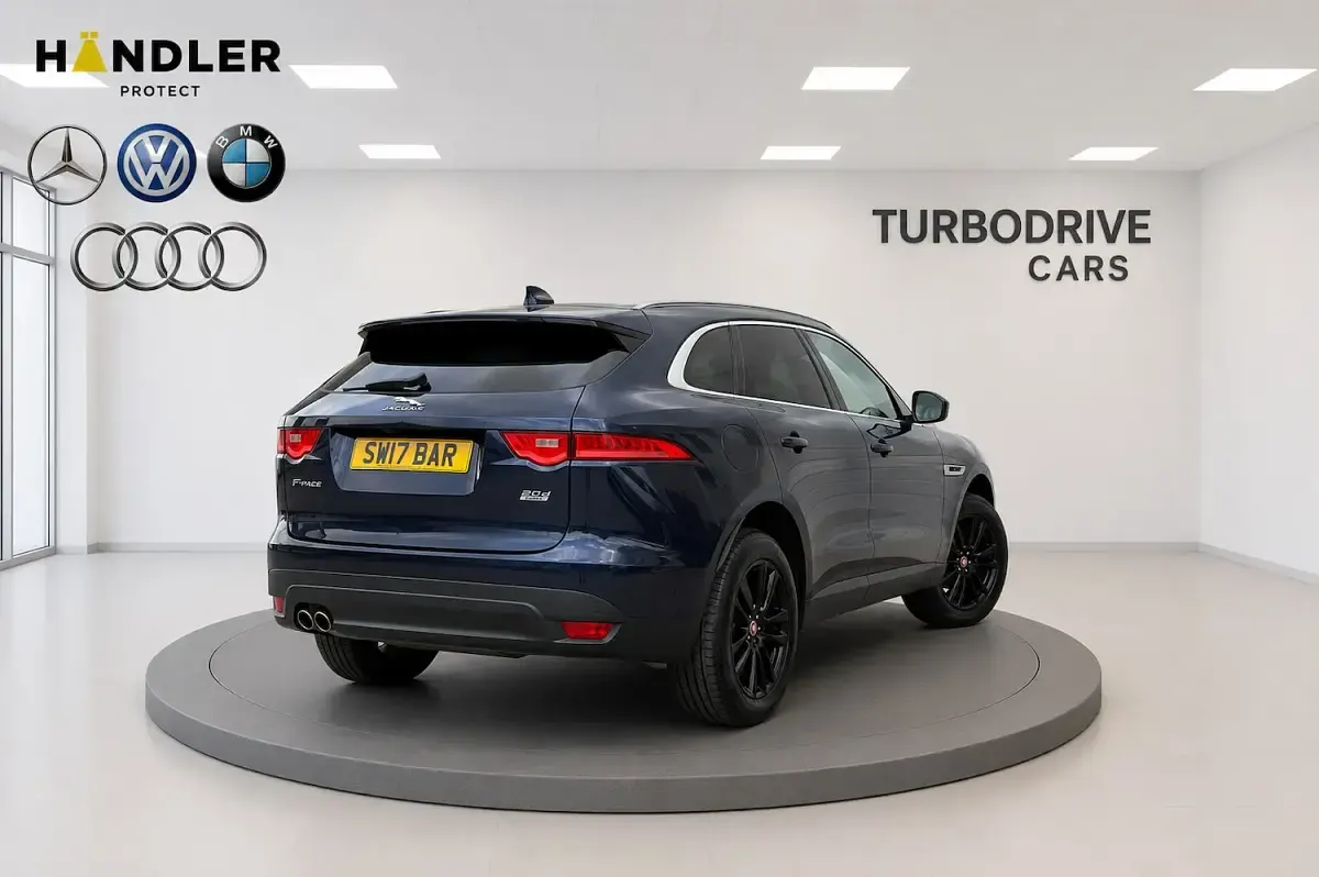 Used Jaguar F-Pace Portfolio 180 HP (132 kW) 2017 Blue SUV