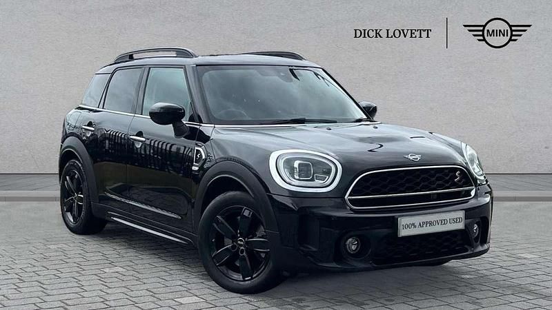 Black Used 2020 Mini Cooper S Countryman Classic SUV | £19,995 (A bit pricey) - Image 1/4